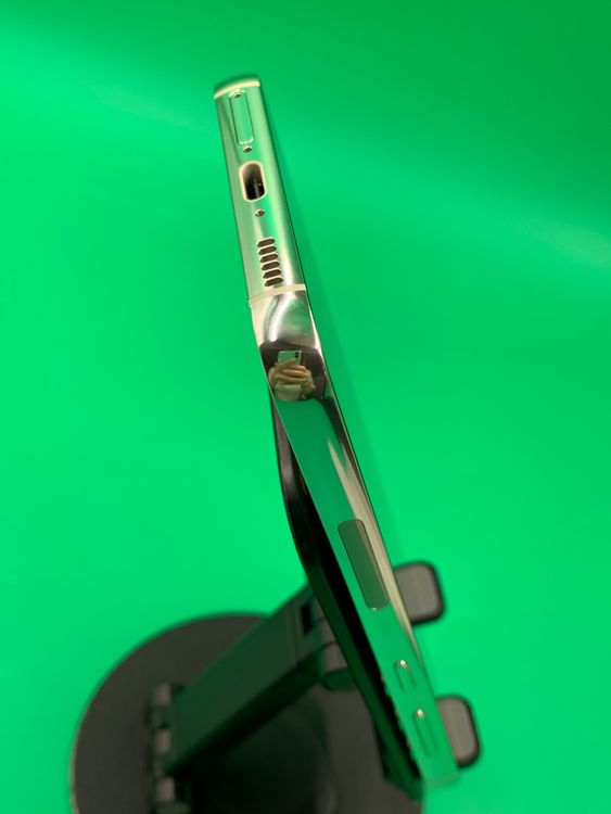 ���������� Galaxy S23 256GB ���꡼�� SIM�ե꡼ KDDI ��