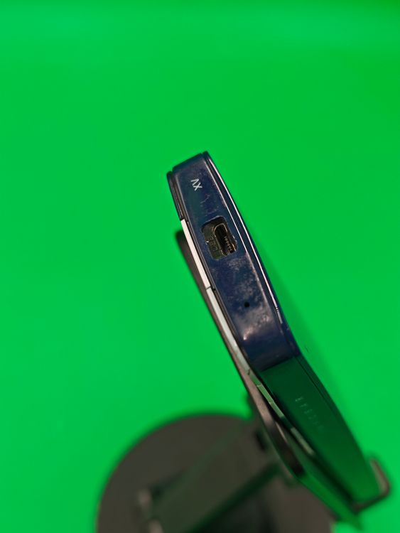 ����� ������ INFOBAR xv 4GB SIM�ե꡼ ���������ɹ� au �� H2