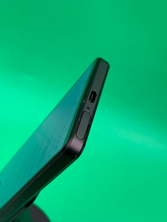 �����礤���� Xperia 1 IV 256GB �֥�å� SIM�ե꡼ KDDI ��