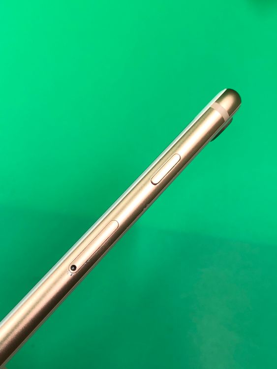 ������󥯡������ƥ��١��������å� iPhone 8 64GB �������