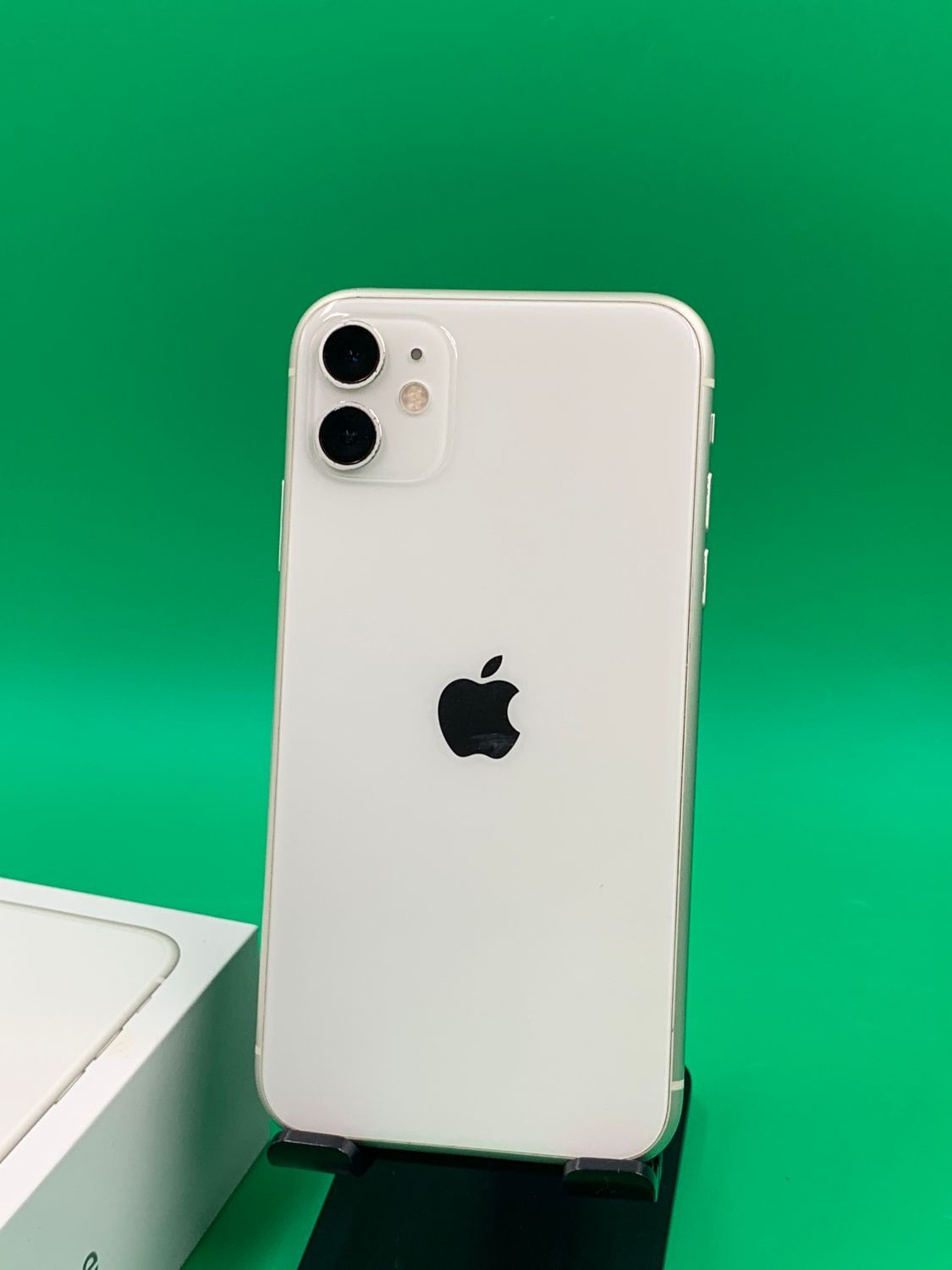 iPhone 11 ホワイト 64 GB SIMフリー 【公式通販】