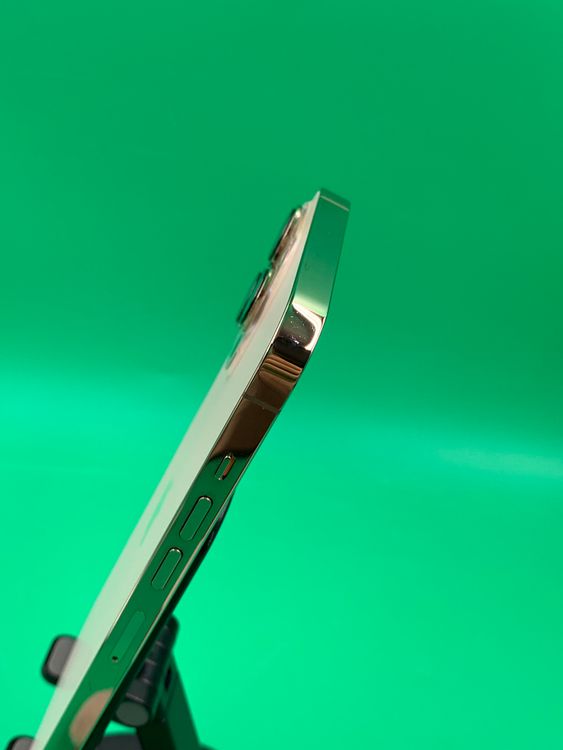 ���Хåƥ꡼���� iPhone 13 Pro Max 128GB ��������100% docomo ��