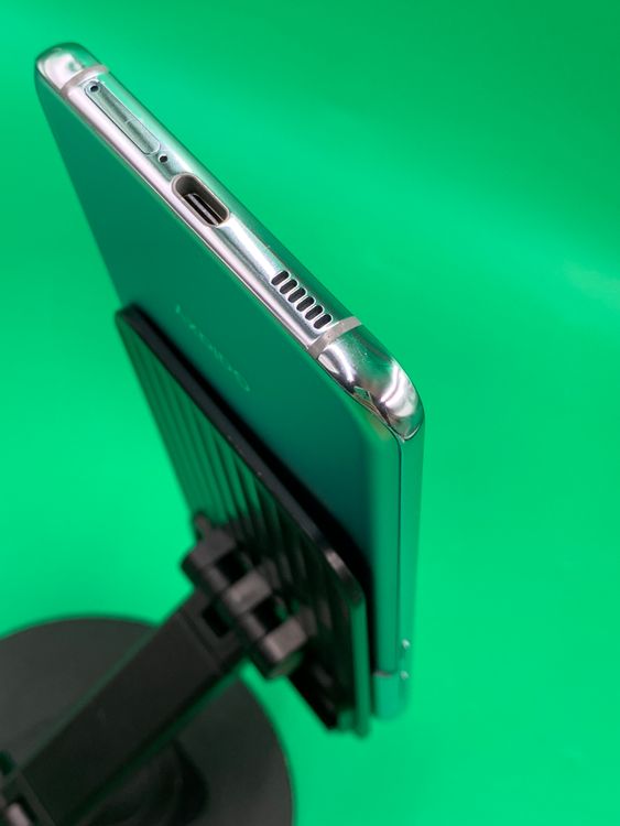 �������� Galaxy S21+ 5G 256GB �ե���ȥॷ��С� KDDI ��