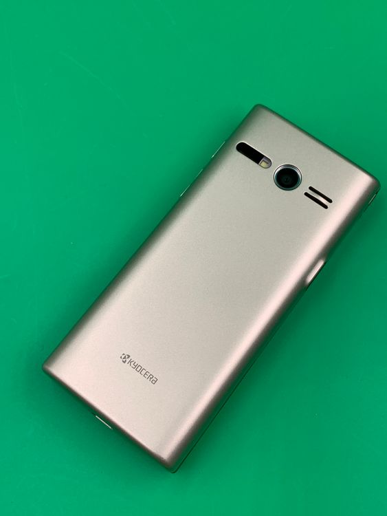 ������ ���󤿤󥱡����� KYF38 8GB �����ѥ󥴡���� KDDI ��