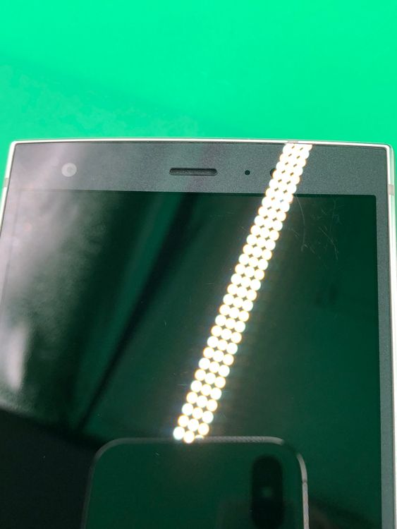 ������ URBANO V04 64GB SIM�ե꡼ ���������ɹ� �ʰ�SIM�� au ��