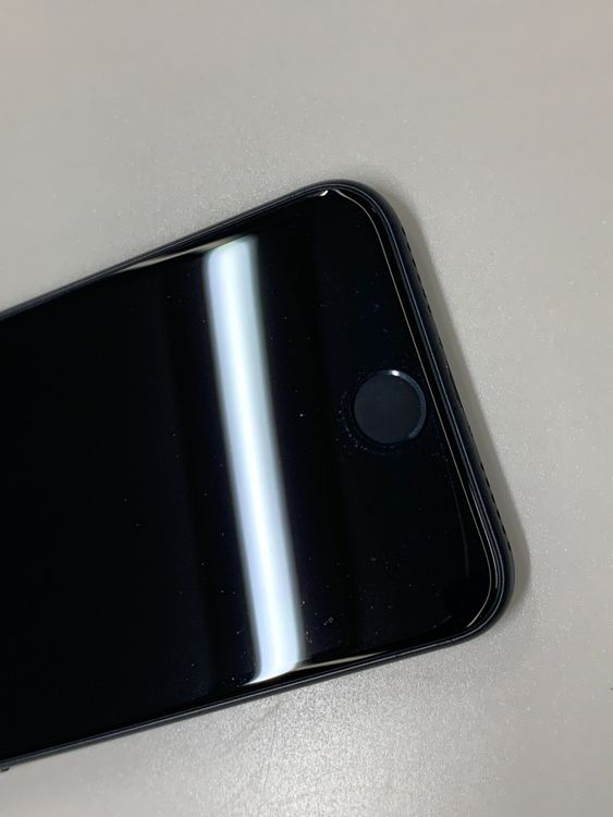 ������ iPhone SE ��2���� 64GB SIM�ե꡼ ��������100% au ��