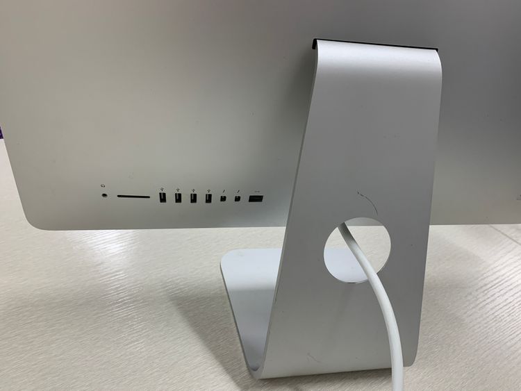 ����� iMac 21.5����� Core i5 1.6GHz 8GB 1TB ����С� 2015ǯ