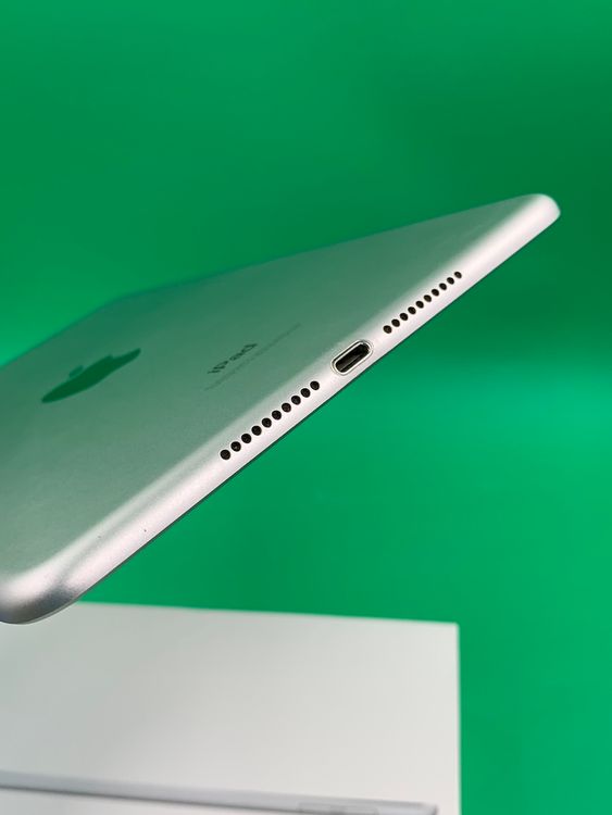  iPad mini 5 Wi-Fi 64GB С MUQX2J/A