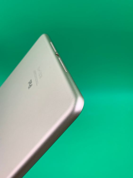 ������ iPad Air ��2���� Wi-Fi 16GB ������� ��������91%