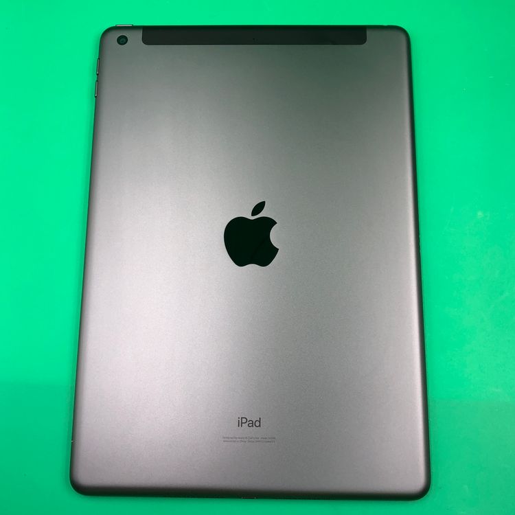 ���������� iPad ��7���� Wi-Fi+Cellular 32GB SIM�ե꡼ ��������95%