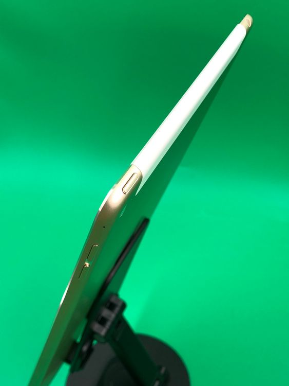 �����礤���� iPad Air 2 Wi-Fi+Cellular 16GB SIM���å�̤���