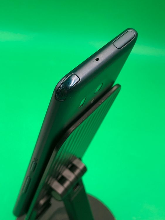 ����� arrows Be3 32GB �֥�å� SIM�ե꡼ docomo