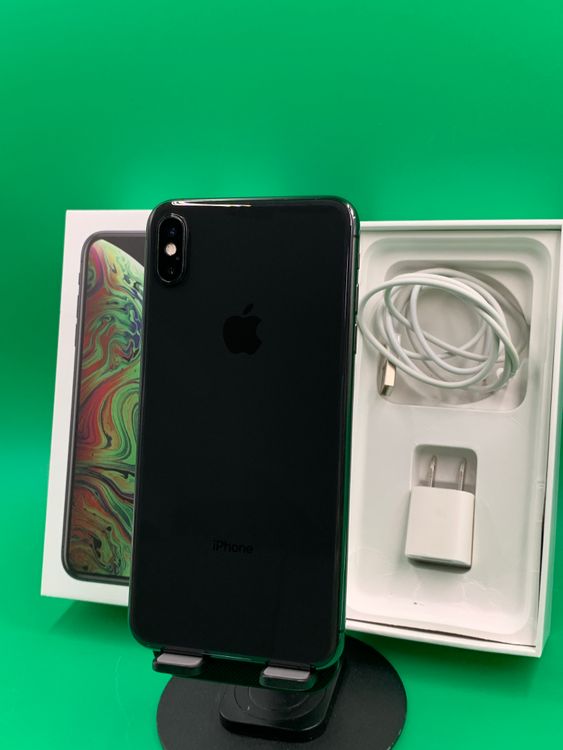 ������ iPhone Xs Max 512GB ���ڡ������쥤docomo ��