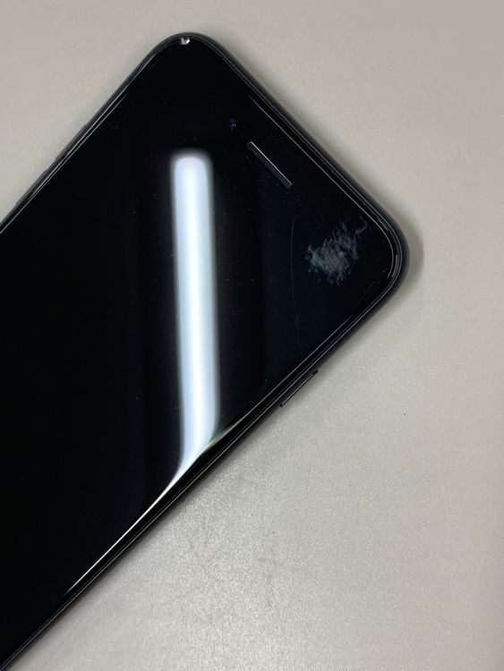 ������ iPhone SE ��2���� 64GB SIM�ե꡼ ��������100% au ��