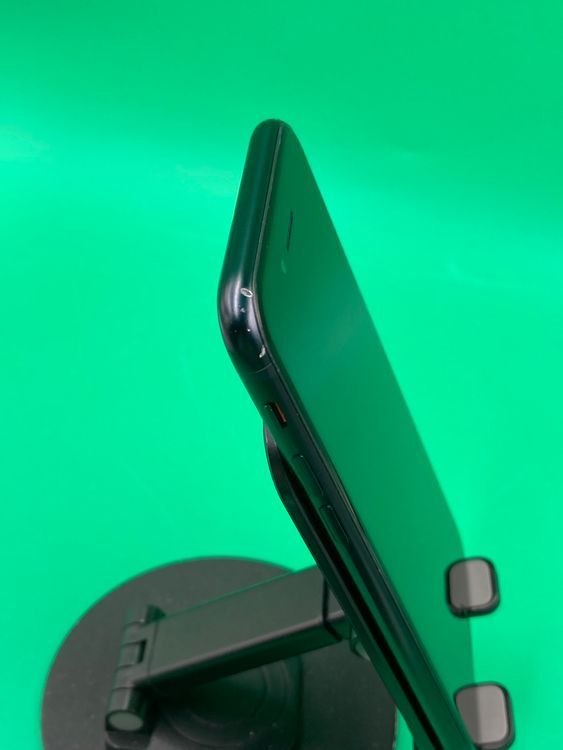  iPhone SE 3 256GB ߥåɥʥ 89%