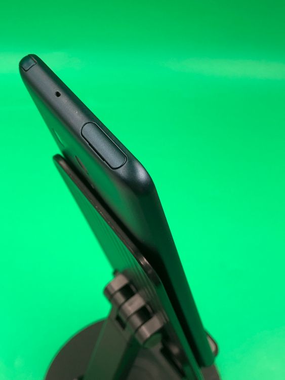 ����� arrows Be3 32GB �֥�å� SIM�ե꡼ docomo