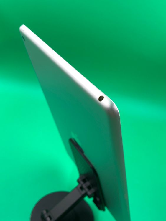 ������ iPad ��8���� Wi-Fi 32GB ��������88% MYLA2J/A ����С�