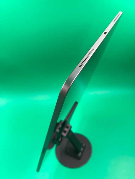 �����礤���� iPad Pro 12.9����� ��3���� Wi-Fi 512GB ���ڡ������졼
