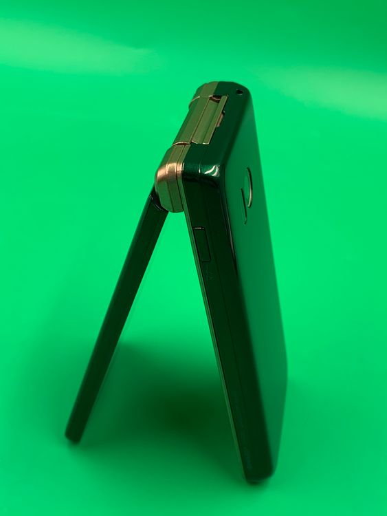 ������ AQUOS K SHF34 8GB ������륰�꡼�� SIM�ե꡼ KDDI ��