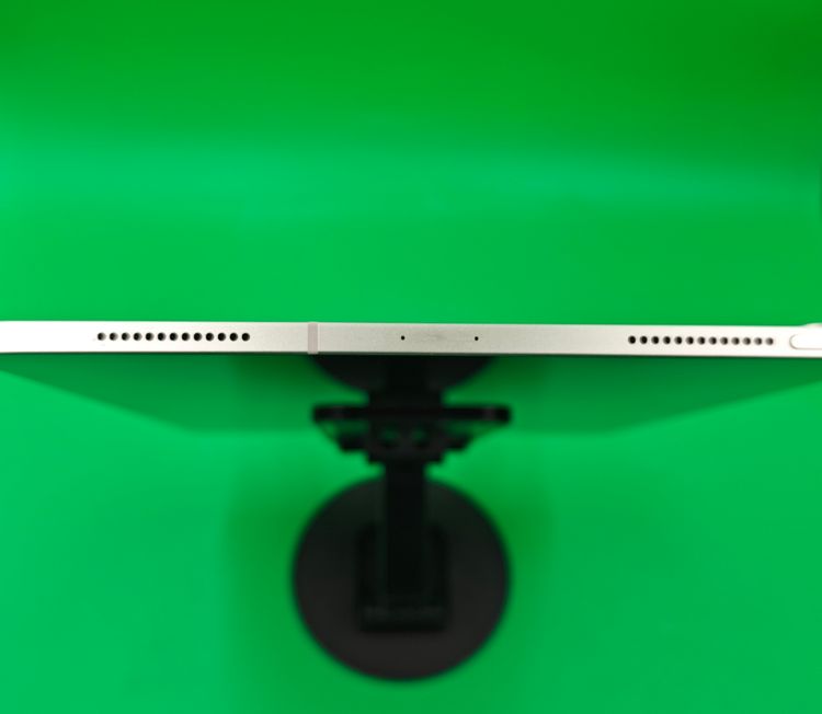 ������ iPad Pro 11 ��1���� Wi-Fi+Cellular 256GB docomo ��