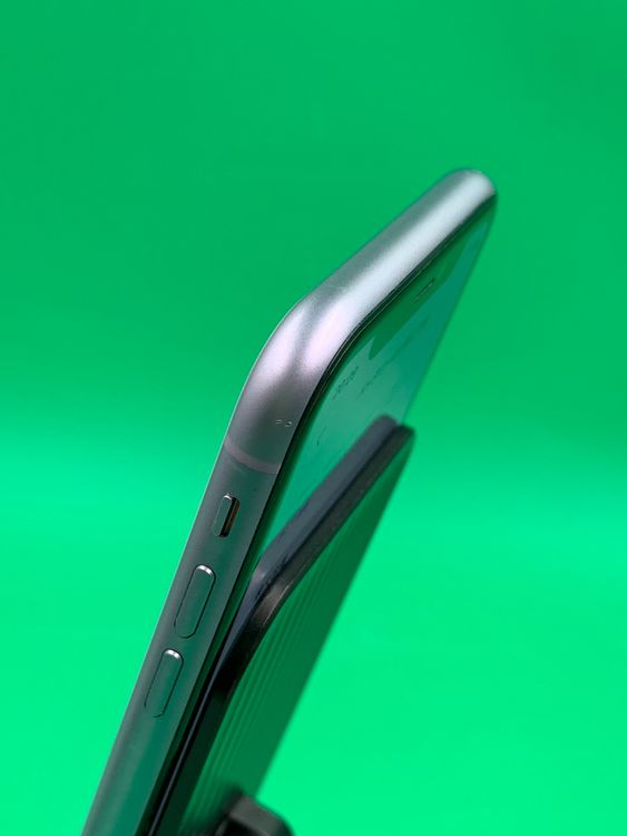 Хåƥ꡼ iPhone 11 128GB ѡץ  SIMե꡼ SoftBank 