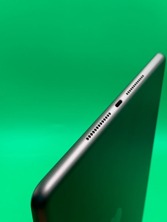 ������ iPad ��9���� Wi-Fi+Cellular 64GB SIM�ե꡼ ��������100%