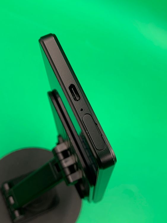 ���������� Xperia 1 IV 256GB �֥�å� SIM�ե꡼ KDDI ��