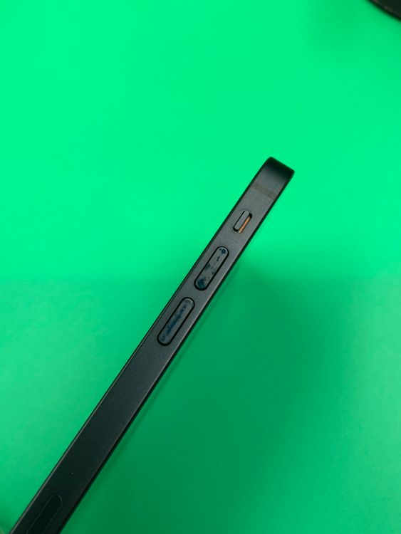 ���Хåƥ꡼���� iPhone 12 Mini 64GB �֥�å� SIM�ե꡼