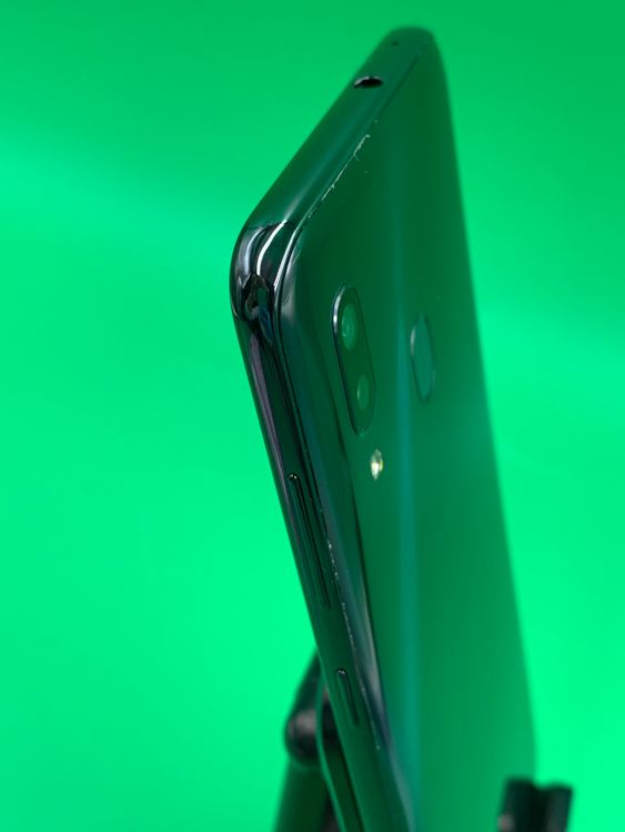 ���Хåƥ꡼���� Galaxy A30 64GB �֥�å� SIM�ե꡼ au ��