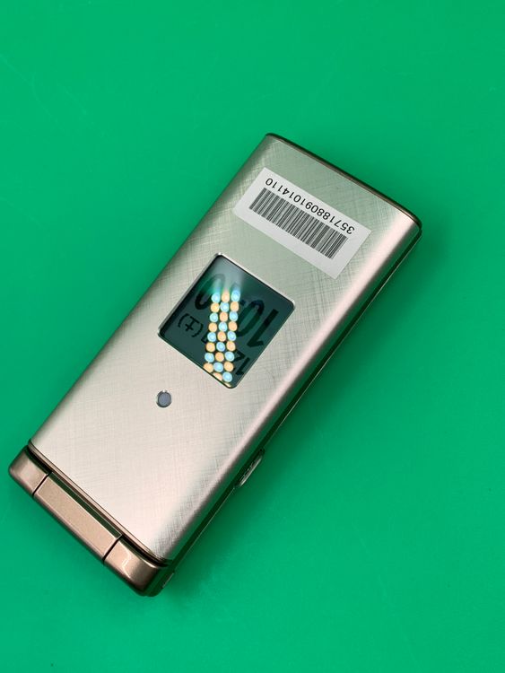 �����礤���� ���󤿤󥱡����� KYF38 4GB ������� KDDI ��