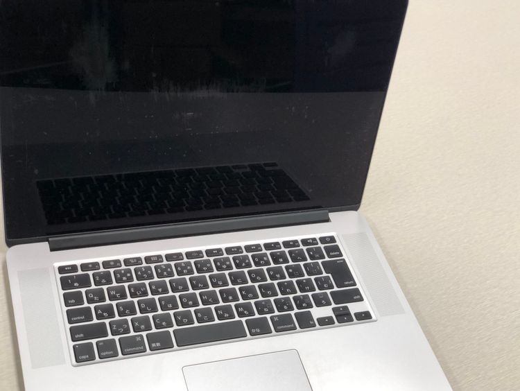 ����� MacBook Pro 15����� Core i7 2.2GHz 16GB 1TB  H2