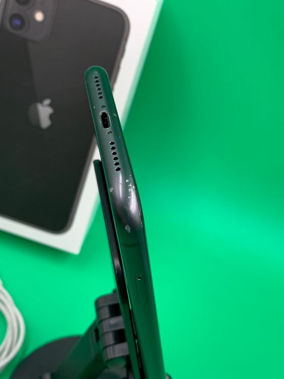 ���Хåƥ꡼���� iPhone 11 128GB �֥�å� ��������100%