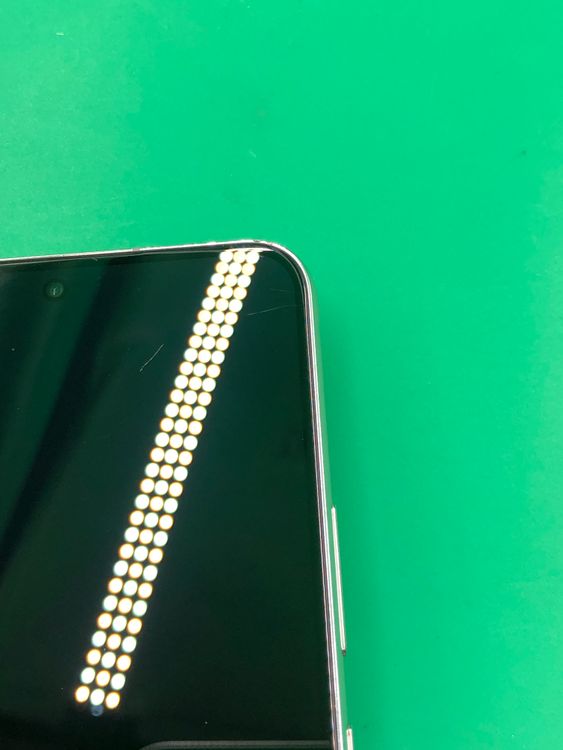 ����� Galaxy S22 256GB �ե���ȥ�ۥ磻�� SIM�ե꡼