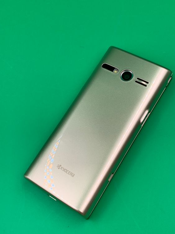 �����礤���� ���󤿤󥱡����� KYF36 8GB ������� SIM�ե꡼