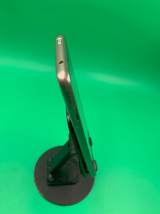 ���������� BASIO4 32GB SIM�ե꡼ ���������ɹ� �ʰ�SIM�� KDDI ��