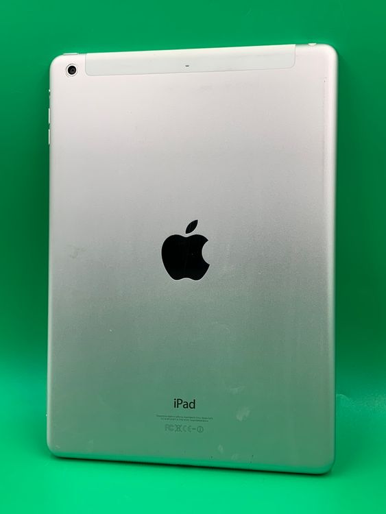 �� �����ƥ��١��������å� iPad Air Wi-Fi + Cellular 16GB