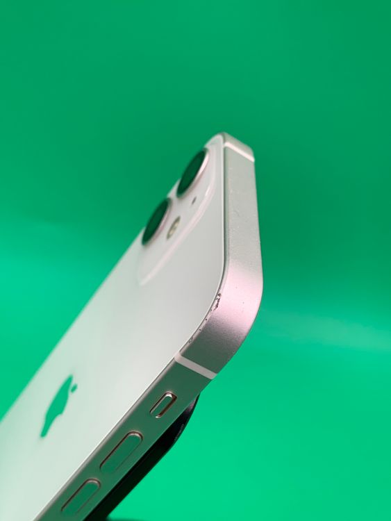 ���Хåƥ꡼���� iPhone 12 mini 64GB �ۥ磻�� KDDI ��