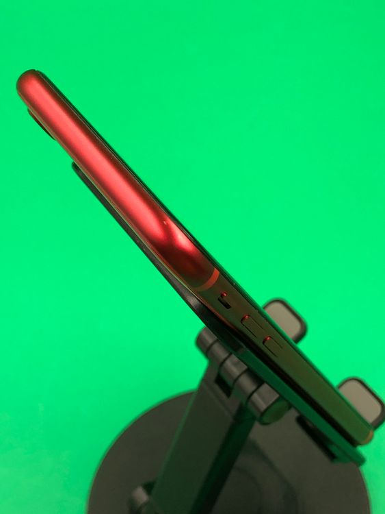 ���������� iPhone SE ��2���� 64GB �֥�å�-��å� KDDI ��