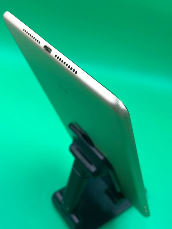 �����礤���� iPad mini ��4���� Wi-Fi 128GB ��������88%
