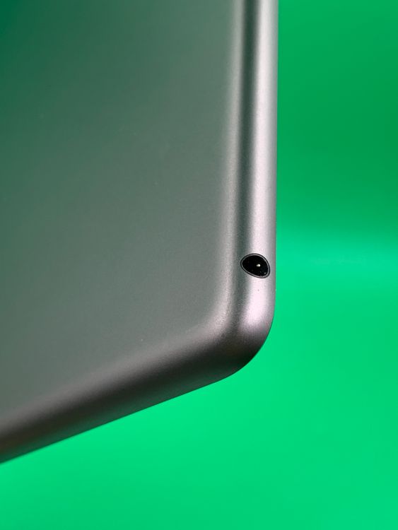 ����� iPad ��7���� Wi-Fi 32GB ���ڡ������졼 ��������99%