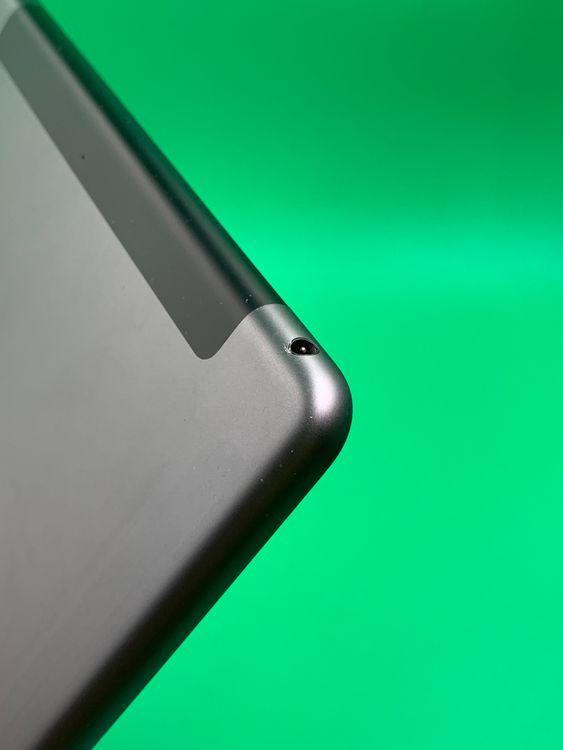 �����礤���� iPad ��7���� Wi-Fi+Cellular 128GB ���ڡ������쥤