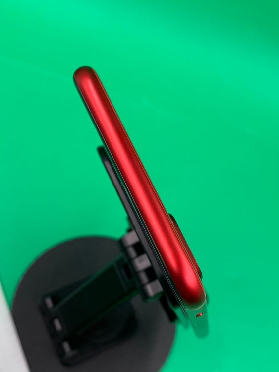 ���������� iPhone 8 Plus 64GB ��å� SIM�ե꡼ KDDI ��