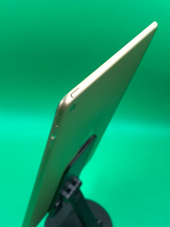 ������ iPad Air ��2���� Wi-Fi 64GB ������� ��������100%