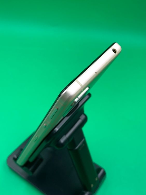 �����ʡ� ������ AQUOS sense5G 64GB ���������ɹ� KDDI ��