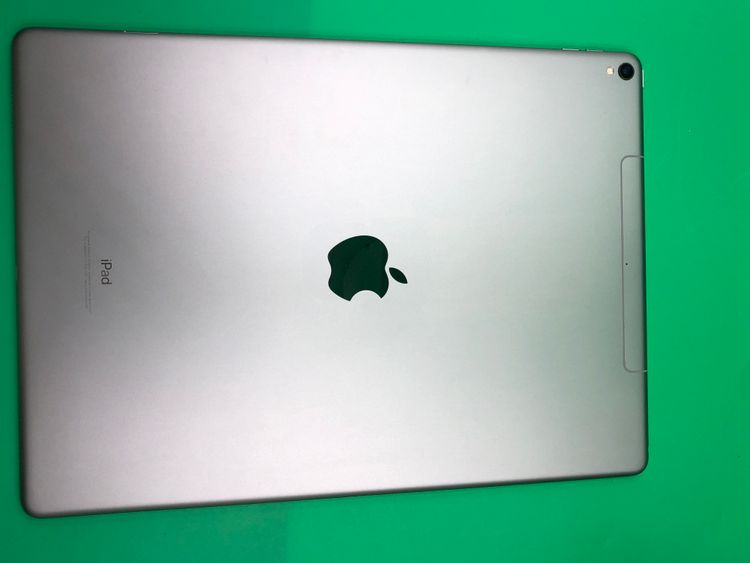 ������iPadPro 12.9����� ��2���� Wi-Fi+Cellular 64GB au�� H2