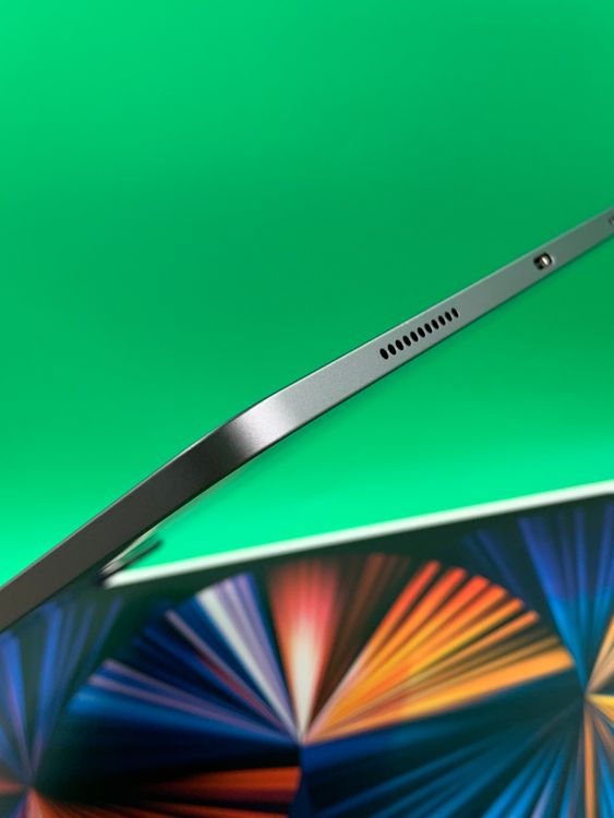 ���������� iPad Pro 12.9����� ��5���� M1 Wi-Fi 128GB ���ڡ������졼