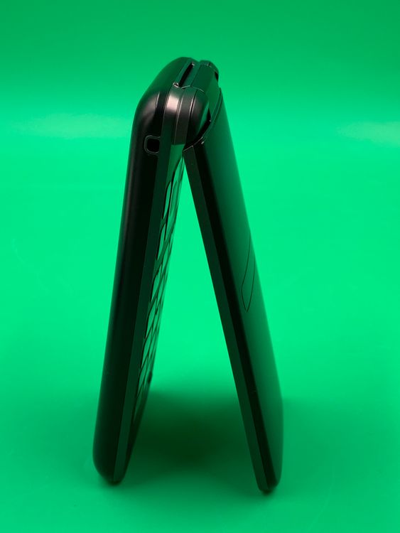 �����礤���� GRATINA KYF39 8GB �֥�å� SIM�ե꡼ KDDI ��