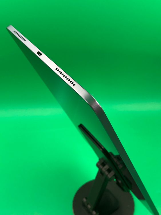 ������ iPad Air ��5���� M1��ǥ� Wi-Fi 256GB MME63J/A �ѡ��ץ�