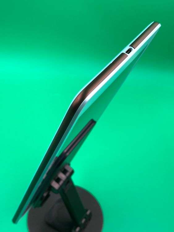 �������� Qua tab QZ8 32GB �֥롼 SIM�ե꡼  au �� KYT32