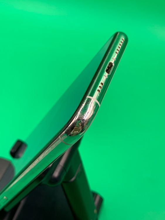 ���Хåƥ꡼���� iPhone 11 Pro 256GB SIM�ե꡼  Softbank ��